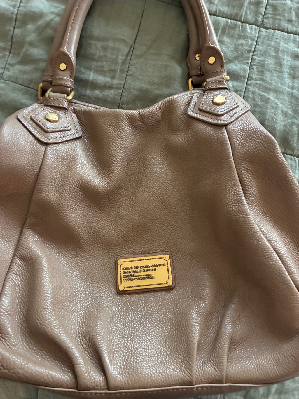 Marc By Marc Jacobs Taupe Pebbled Leather Shoulder Bag With Gold Plaque